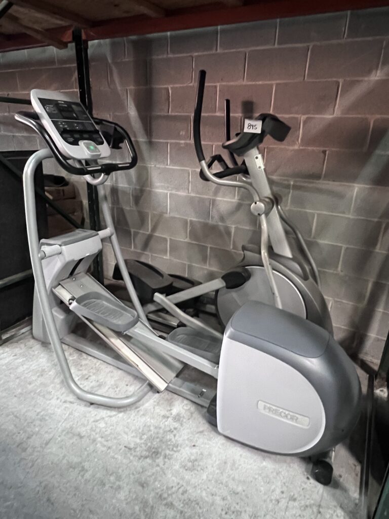 Precor EFX 532i Crosstrainer Elliptical with CrossRamp Incline (cosmetic console) for sale Innovative fitness in Kennesaw, GA 770.218.9390