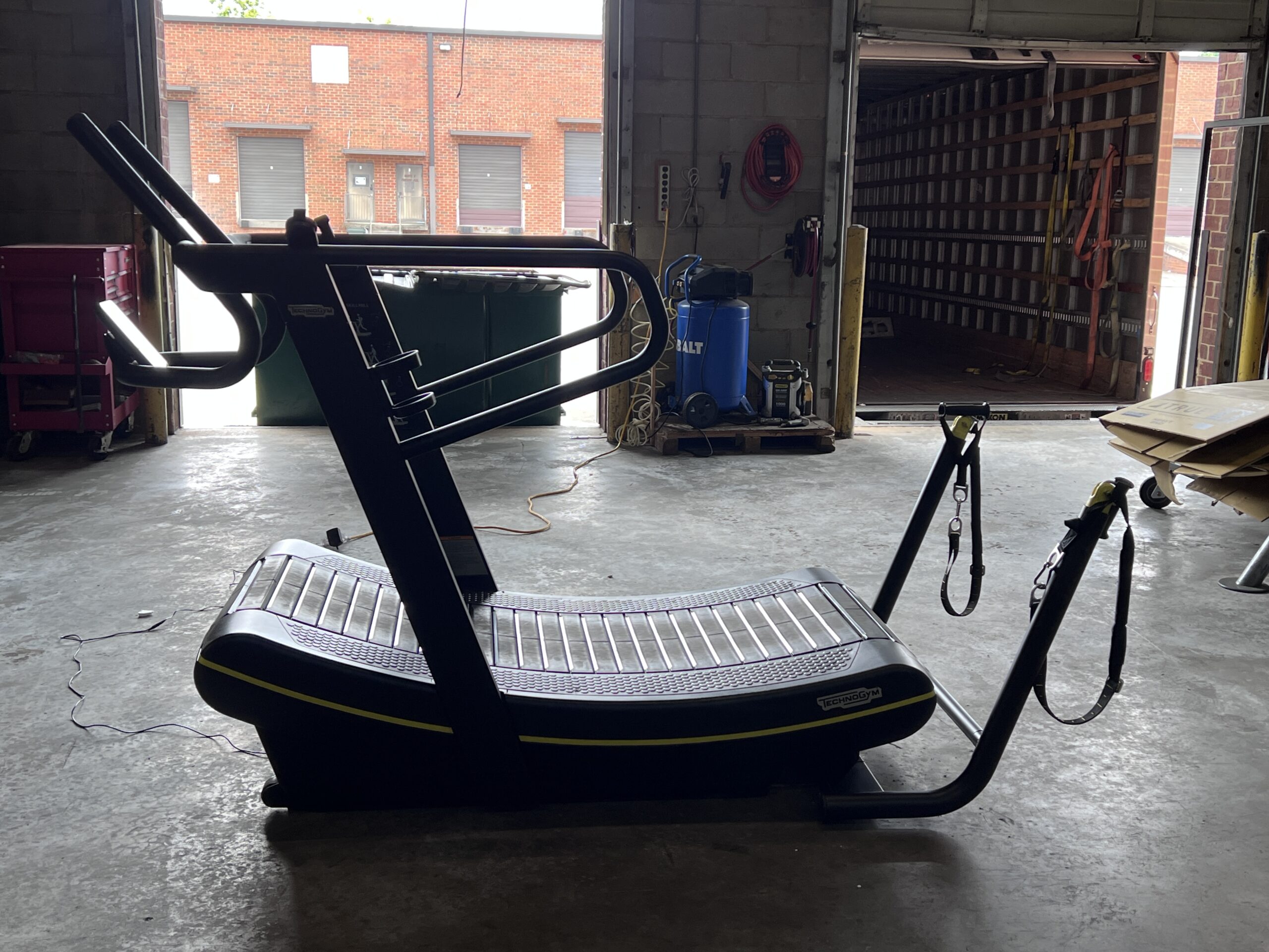 Technogym SkillMill Connect & Accessory Kit – two adjustable