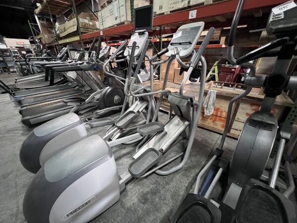 Precor EFX 534i Elliptical Cross-Trainer (cosmetic plastics)