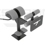 The GHD (glut hamstring developer) allows you to exercise several muscle groups, in particular the gluteus, flexor, lower back and spine muscles. When performing the so-called GHD sit-up, the abdominal muscles and the entire abdominal and lumbar region can be strengthened outdoor fitness equipment from Innovative Fitness