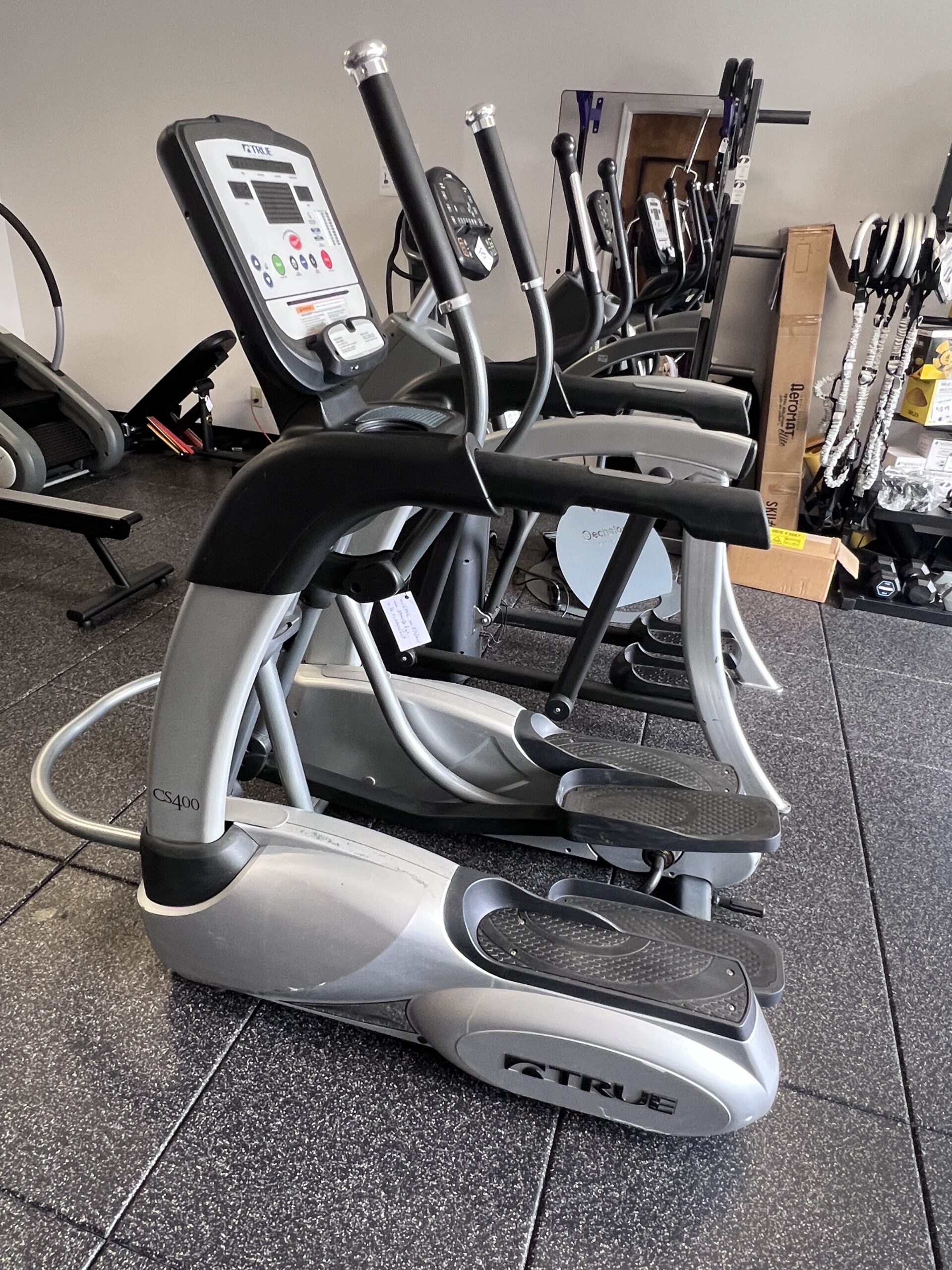 TRUE Fitness ES700 Adjustable Stride Elliptical w/Emerge LED Console for sale Innovative fitness in Kennesaw, GA 770.218.9390