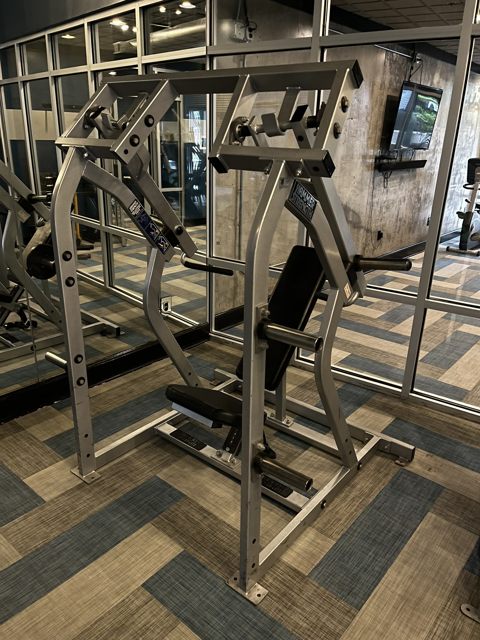 Hammer Strength Plate-Loaded Iso-Lateral Shoulder Press Now available at Innovative Fitness in Kennesaw, GA 30152 call us today at 770.218.9390.