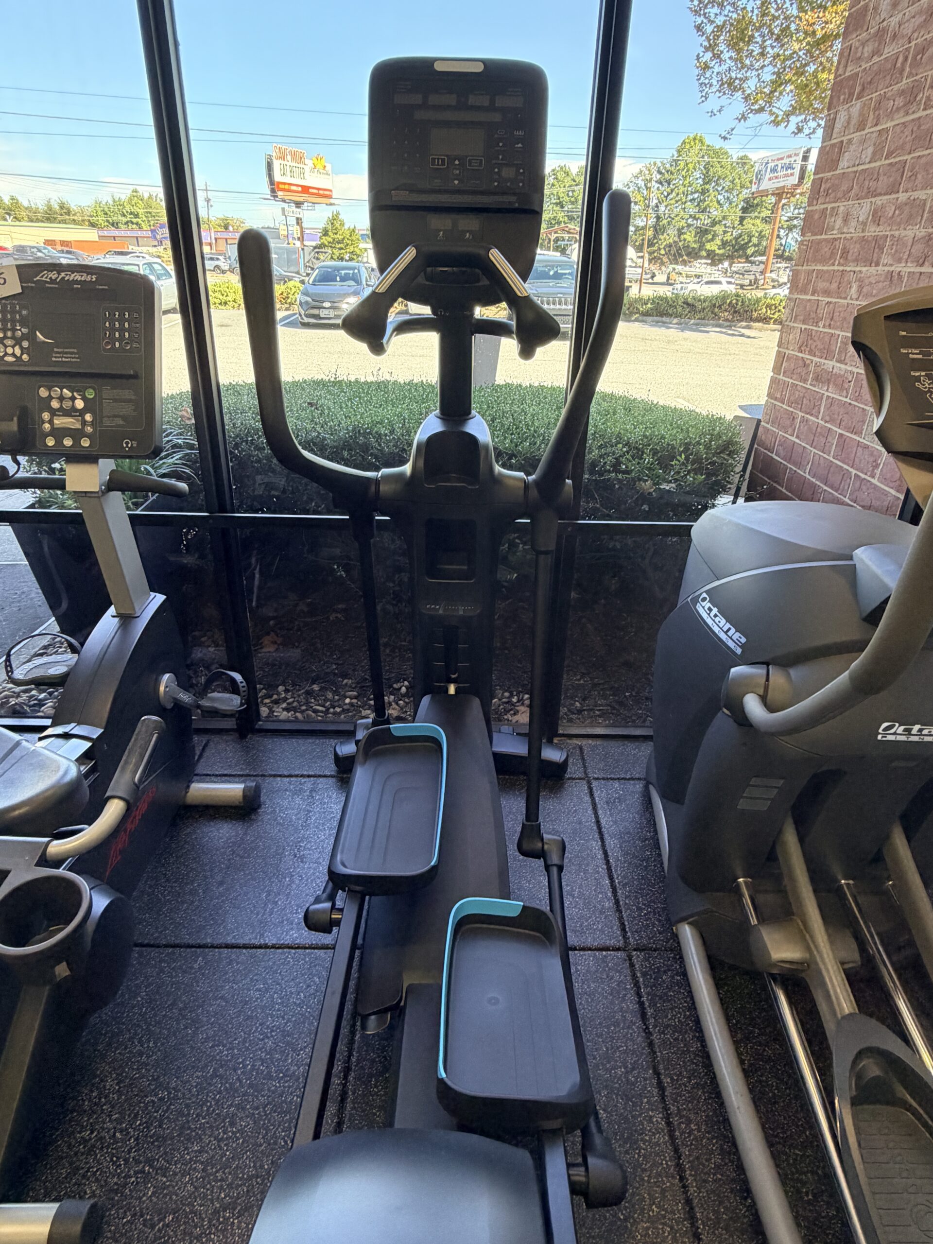 Precor EFX 835 Elliptical with Converging CrossRamp, moving handlebars, and P31 console, available through Innovative Fitness in Kennesaw, GA, serving Atlanta and Metro Atlanta with premium commercial fitness equipment sales and solutions.