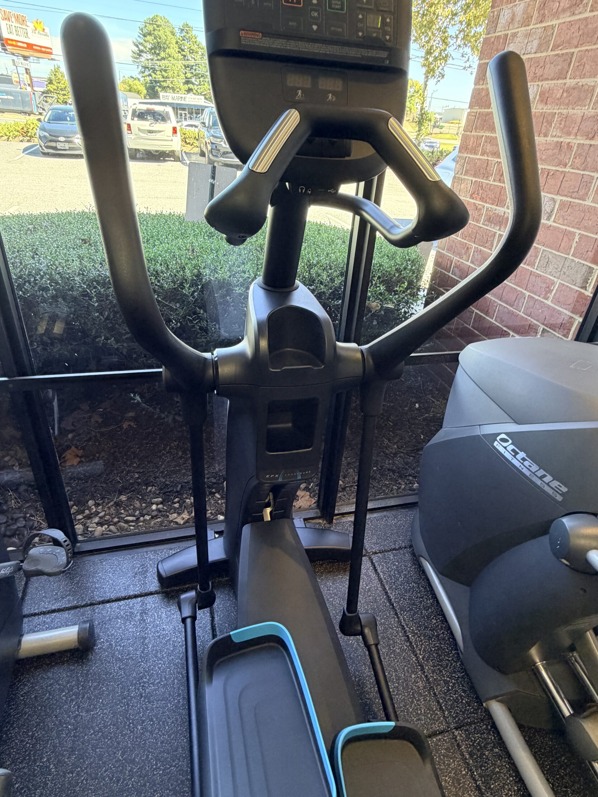 Precor EFX 835 Elliptical with Converging CrossRamp, moving handlebars, and P31 console, available through Innovative Fitness in Kennesaw, GA, serving Atlanta and Metro Atlanta with premium commercial fitness equipment sales and solutions.