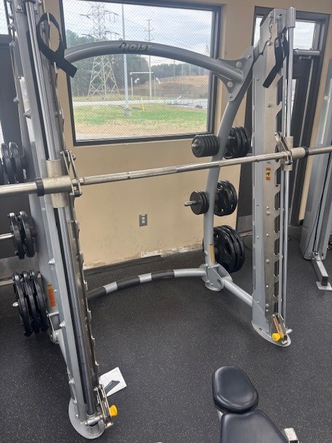 HOIST CF-3753 7-Degree Smith Machine at Innovative Fitness in Kennesaw, GA, designed for commercial gym strength training and guided barbell exercises.